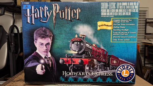 Harry Potter Hogwarts Express O-Gauge Train Set (#7-11020, 2007-A)