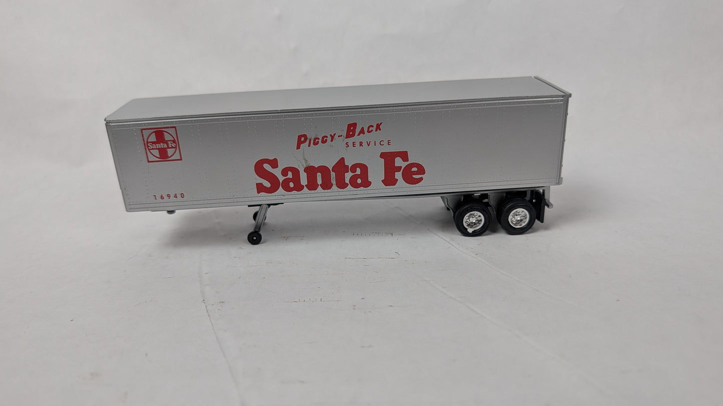 Lionel's Santa Fe Special Set (#6-11900, 1996)
