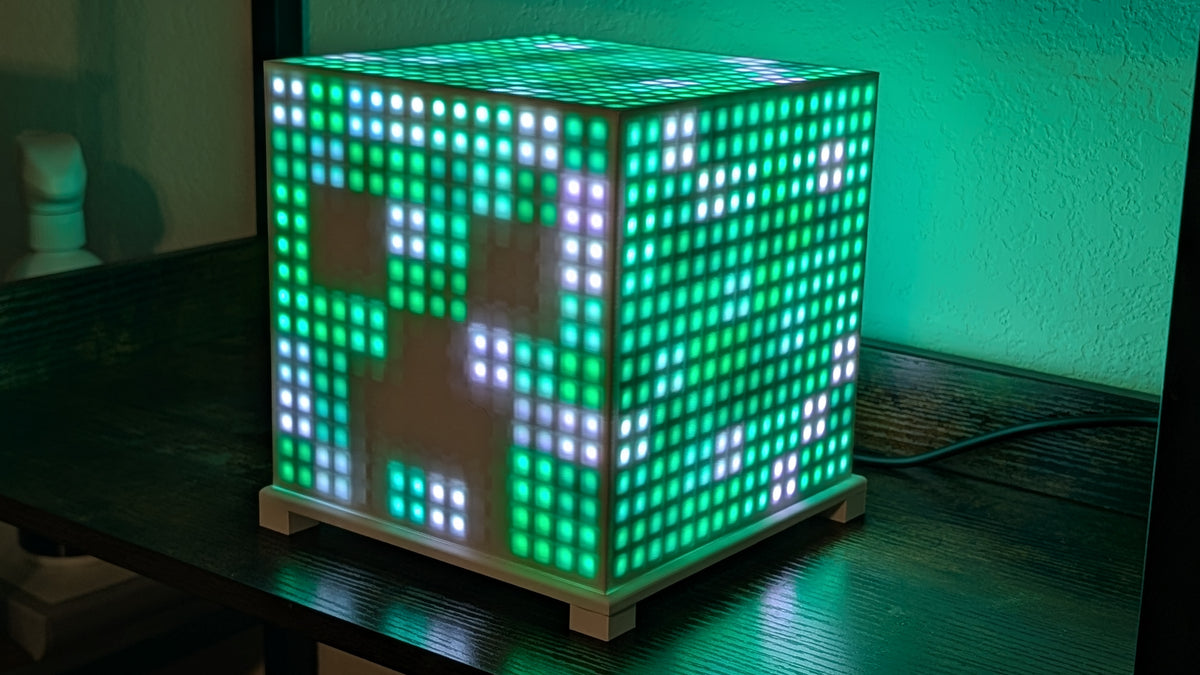 Pixel Art Lamp - Square